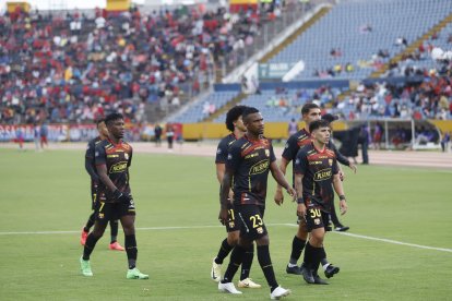 Barcelona perdió 3-0 ante El Nacional en el estadio Olímpico Atahualpa.
