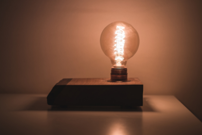 Cnel informa sobre los nuevos horarios de cortes de luz que regiran el 6 de octubre.