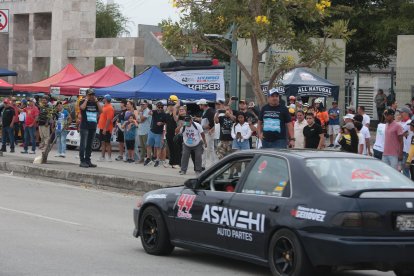 Los autos dieron un show en Parque Samanes