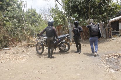 Delincuentes ingresaron a cuatro viviendas para asaltarlas.