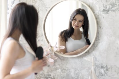 Descubre cómo adaptar tu rutina de belleza y enfrentar los apagones con confianza y estilo.