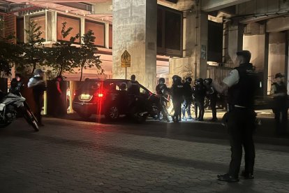 Hombre fue asesinado en av. Quito y av. 9 de Octubre.