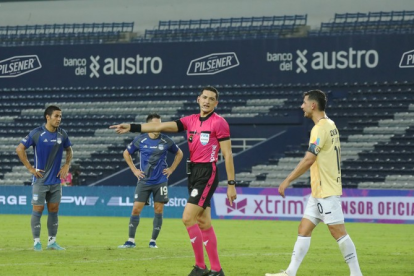 Yerson Zambrano (c) es el designado para el Clásico del Astillero 2024