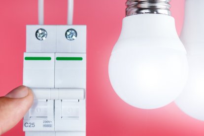 Los cortes de luz se reducirán paulatinamente.