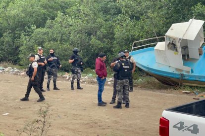 Dos personas murieron por la detonación de unos explosivos en Puerto Bolívar.