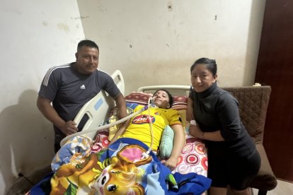 La batería del respirador de Yaneisy Anchundia expira a finales de 2024.