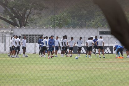 Emelec  recibirá en el Capwell a Liga de Quito, por la fecha 12 de la segunda etapa de la LigaPro, el domingo 3 de noviembre de 2024.