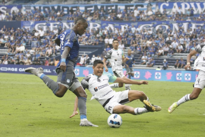 Emelec cayó 1-0 en casa frente a Macará en la primera etapa de LigaPro
