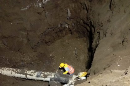 Se proporcionará agua potable en tanqueros a los vecinos afectados por el corte de servicio