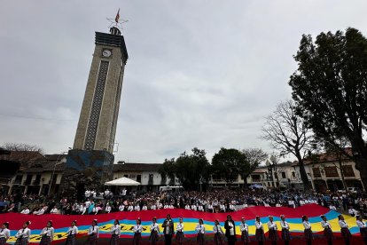 Locales festejan a Loja este noviembre.