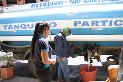 Los inesperados cortes de agua de este 11 de noviembre de 2024, llevaron al alcalde de Quito, Pabel Muñoz, a hacer un pronunciamiento.
