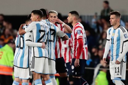 Paraguay busca la revancha ante Argentina tras la derrota 1-0 en Buenos Aires en la fecha 3 de las eliminatorias.