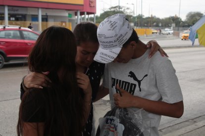 Familiares de la víctima quedaron devastados tras conocer el trágico final del taxista.