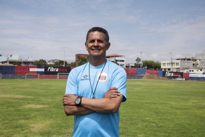 Carlos Castro quiere lograr el ascenso con el Deportivo Quito.