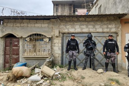 Policías comprobaron que en el domicilio se encontraba un ciudadano secuestrado.