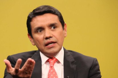 Ecuador solicita la extradición del exministro.