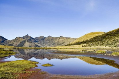 La laguna La Ñatosa, uno de los sitios para visitar.