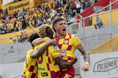 Aucas ganó a Delfín 2-0 y se alista para clasificar a Copa Sudamerican.