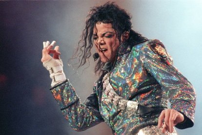 1991 - Michael Jackson lanza "Dangerous":