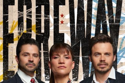 Camila Bordonaba, quien había estado alejada de los escenarios, regresa.