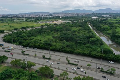 El nuevo malecón contempla 3 kilómetros, cruzando la av. Narcisa de Jesús.