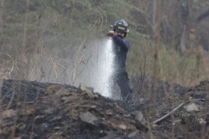 El incendio ocurrió la tarde de este sábado 30 de noviembre.