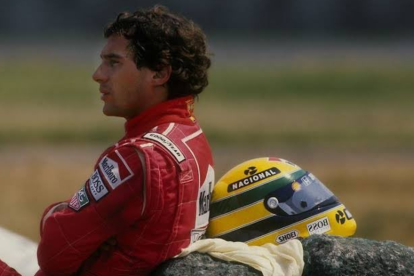 La serie Senna está en Nerflix.