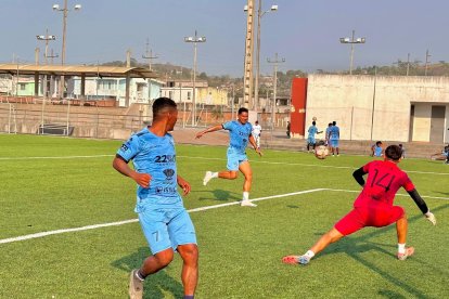 Un entrenamiento del club 22 de julio en Esmeraldas.
