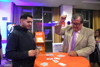 Pablo Arellano y Aparicio Vega se ‘pegaron’ un mano a mano de 40 mientras hablaban de Quito.