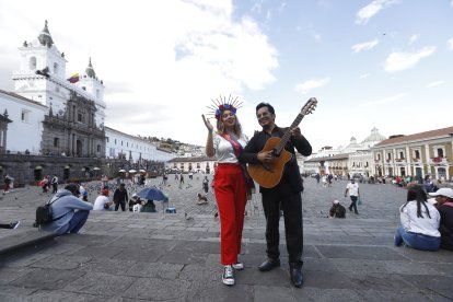 A la creadora de contenido y artista le gusta cantar música nacional ecuatoriana a todo pulmón.