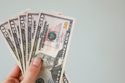 Billetes de 50 dólares.