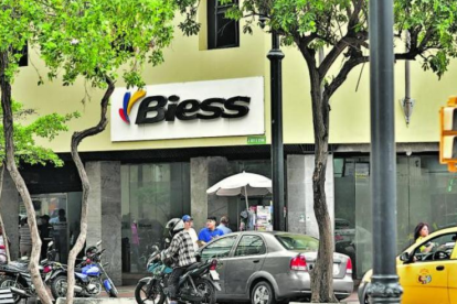 Las instituciones públicas condonan deudas, tras ley de Alivio Financiero.