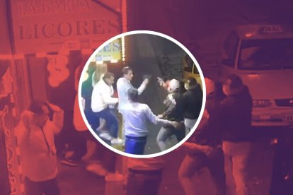 Los pillos iban en una camioneta negra