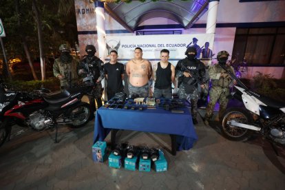 Los señalados integrantes de Águilas detenidos.