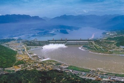 Represa energía China tiene efectos planetarios, según expertos.