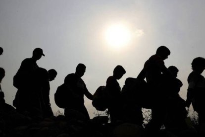 Entre los 23 migrantes desaparecidos están 12 ecuatorianos, según Cancillería.