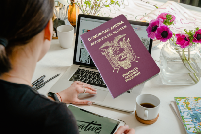 Cancillería del Ecuador pone a disposición trámites digitales.