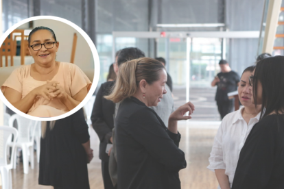 Amigos y familiares de la actriz Amparo Guillén permanecieron durante la cremación.