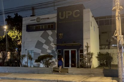 Una ciudadana se encontró con la UPC de Bellavista cerrada y apagada.