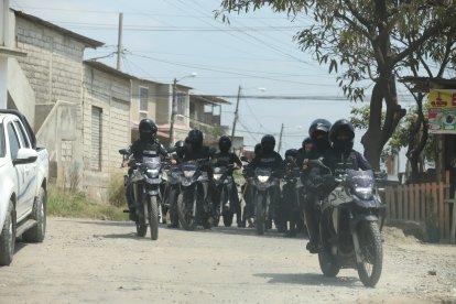 Policías actuaron de inmediato luego del ataque, ejecutando allanamientos.