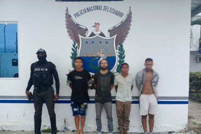 Sujetos aprehendidos en Quinindé.