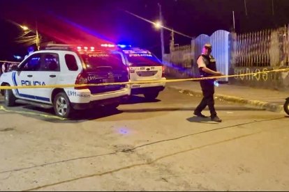 Criminales abandonaron restos en diferentes sectores, en la parroquia Picoazá, de Portoviejo.