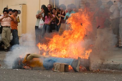 Los tóxicos emanados por la quema pueden ser tóxicos.