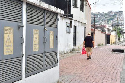 En este callejón ocurrió el crimen, la noche de este viernes.