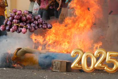 Las tradiciones son diversas para recibir en nuevo año.