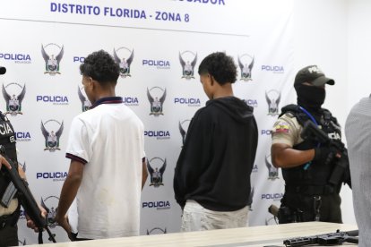 La Policía investiga si los menores pertenecen a un grupo armado.