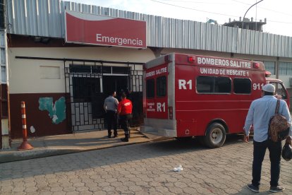 Las víctimas fueron llevadas al hospital de Salitre, en Guayas.