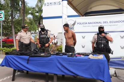 El ciudadano fue aprehendido dentro de una vivienda, en Pascuales.