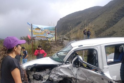 Dos personas fallecieron producto del siniestro.