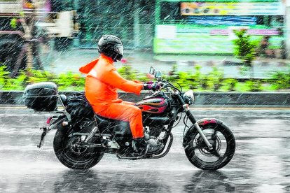 Ponle ojo al cuidado de tu moto en la temporada invernal, ya que se puede ‘ahogar’.